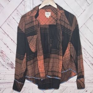 BDG Flannel Plaid Buttoned Shirt